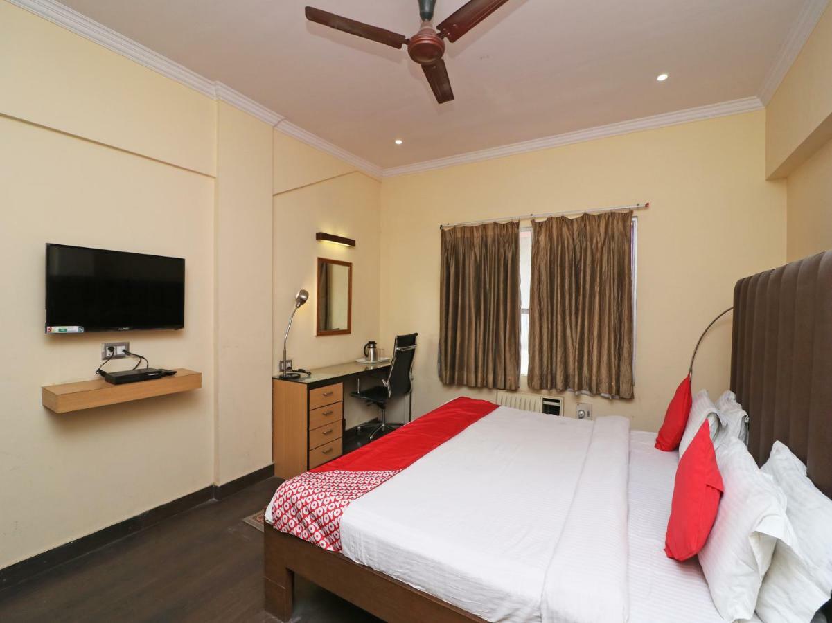 Oyo 1681 Hotel Devansh Udaipur Exterior foto